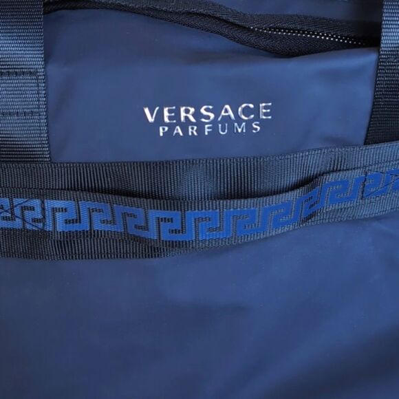 VERSACE Luxury Parfums Travel/ Weekender Tote/ Backpack Duffle NWOT - Picture 3 of 16